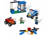 lego, webshop, webáruház, legó, legók4636 Rendőrségi építőkészlet,  4 éveseknek,  5 éveseknek,  6 éveseknek,  7 éveseknek,  8 éveseknek,  9 éveseknek, 10 éveseknek, 11 éveseknek, 12 éveseknek, 13 éveseknek, 14 éveseknek, LEGO, LEGO - gyártó, LEGO, DUPLO, műanyag építőjáték, Építőelemek tárolóval, Kreatív építés